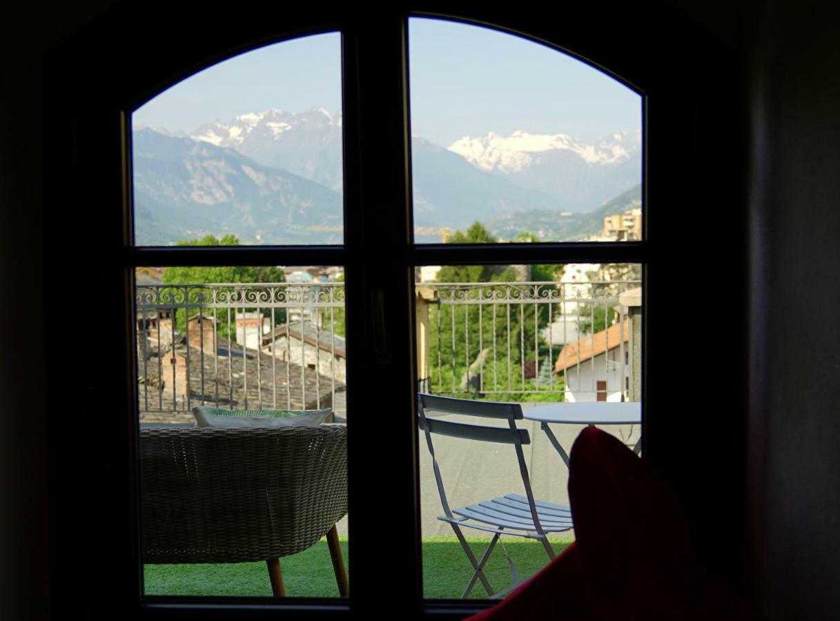 Mansarda Del Sole, Nel Cuore Di Aosta Eksteriør bilde